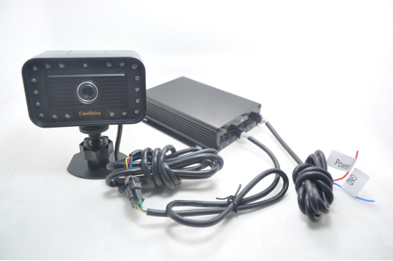 MRVL es un sistema de rastreo GPS que se conecta con el monitor de fatiga del conductor MR688 versión RS232